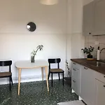 Comfortable And Elegant Flat In Thessaloniki