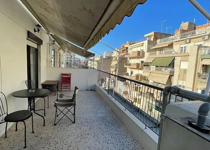 Comfortable And Elegant Flat In Thessaloniki