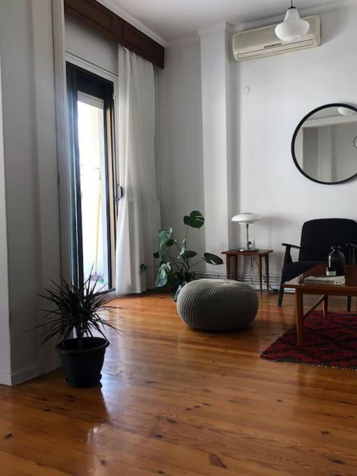 Comfortable And Elegant Flat In Thessaloniki